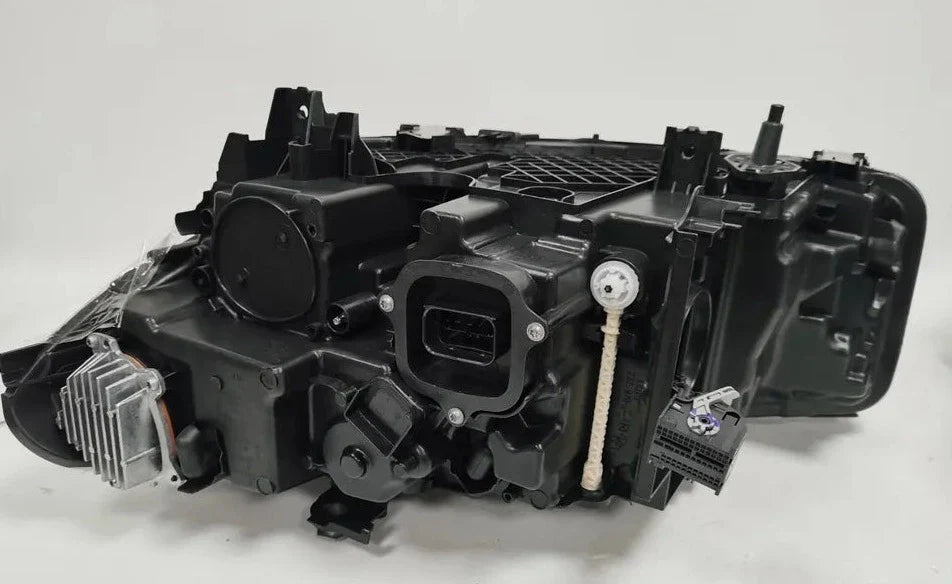 LCI LED Headlights - BMW F90 M5 & G30 / G38 5 Series